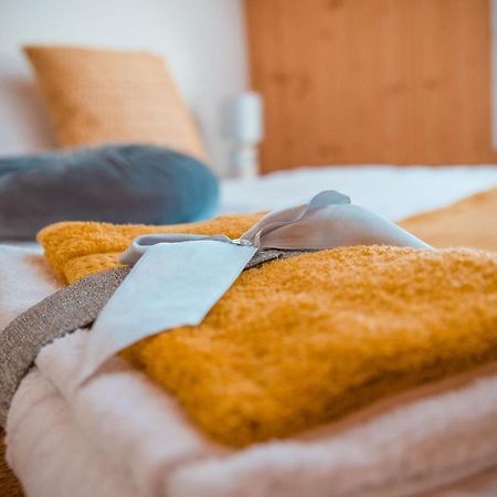 Fisher'S Deluxe Apartments Balatonfured Ngoại thất bức ảnh