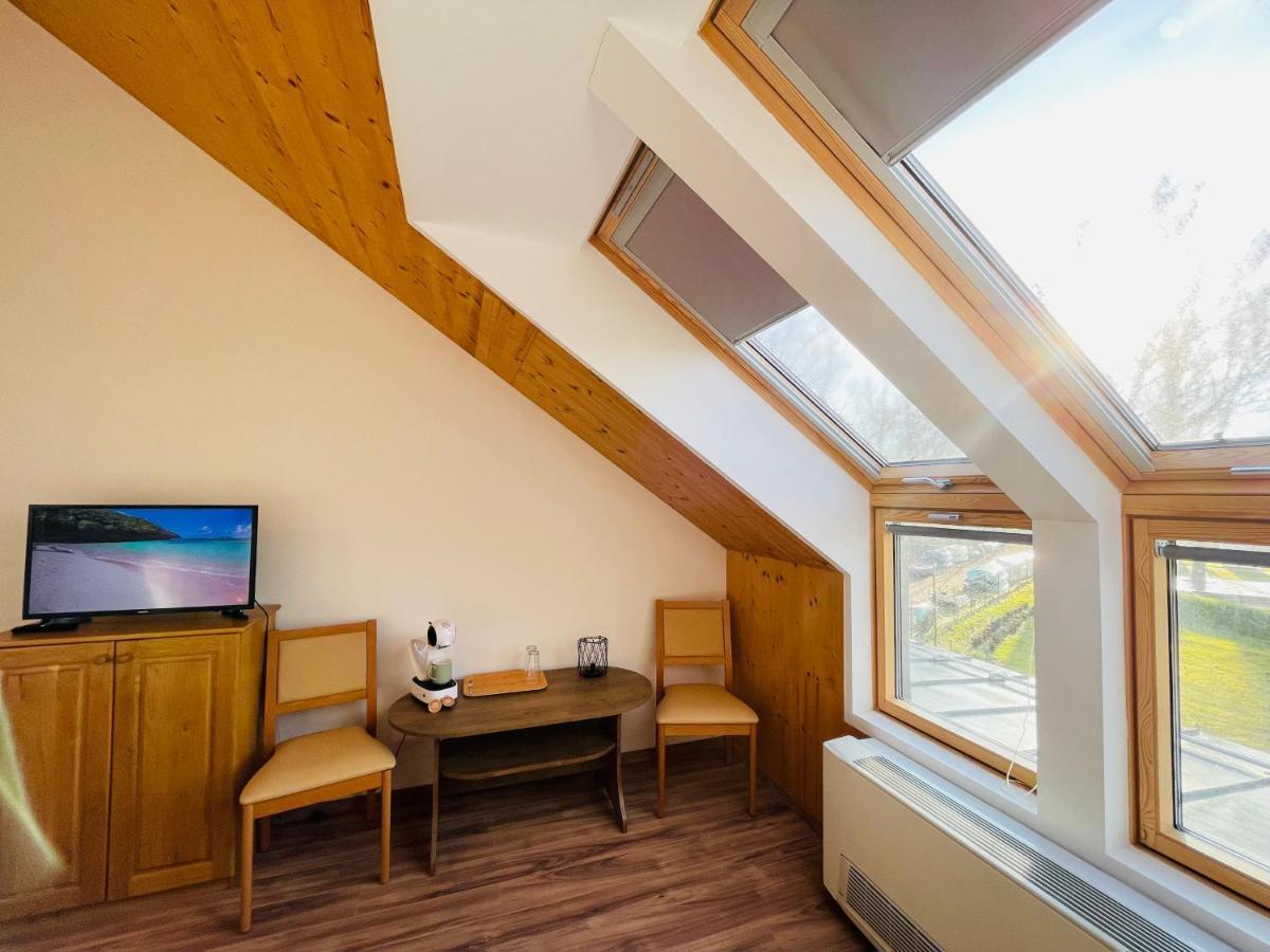Fisher'S Deluxe Apartments Balatonfured Ngoại thất bức ảnh