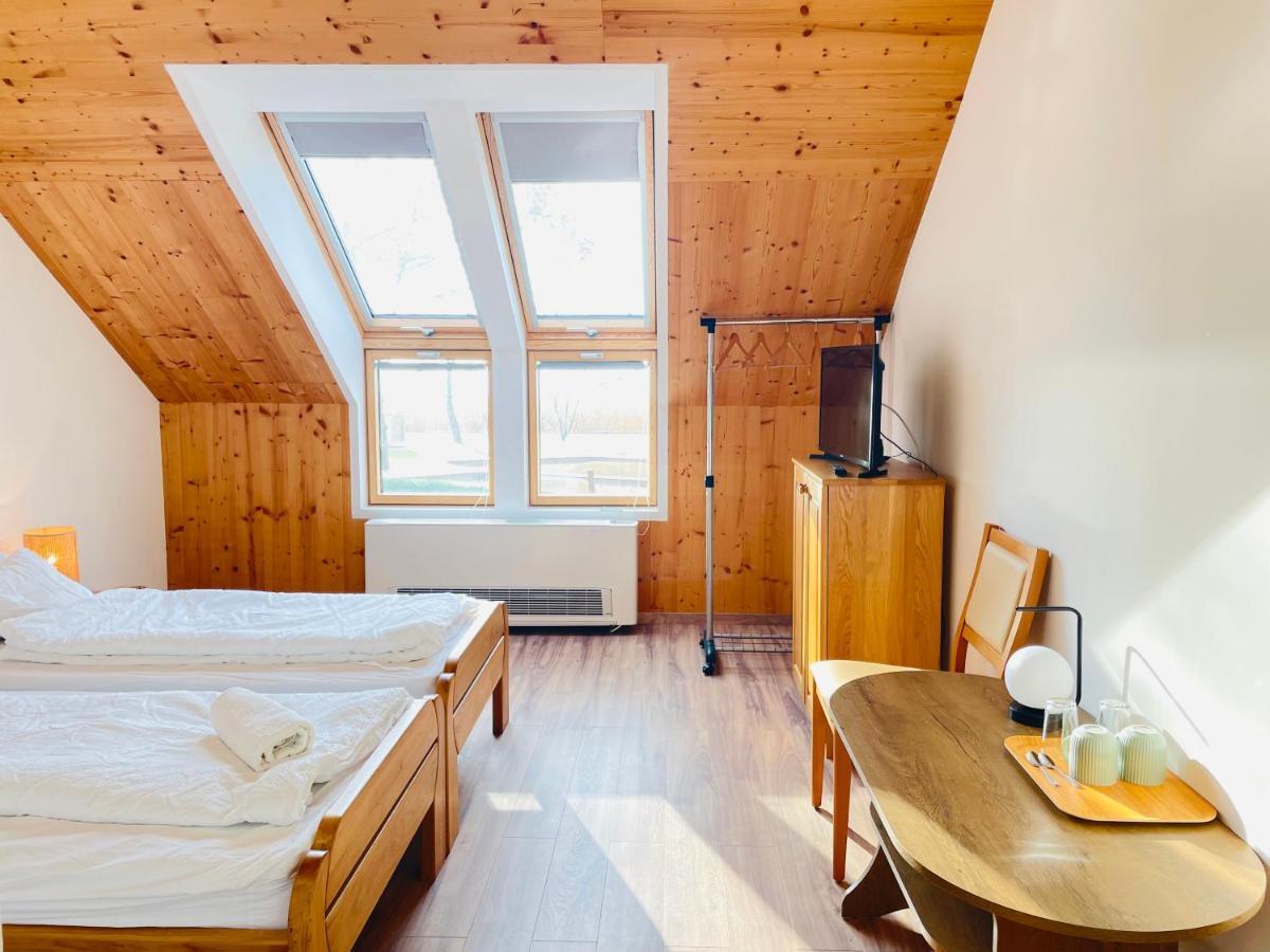 Fisher'S Deluxe Apartments Balatonfured Ngoại thất bức ảnh